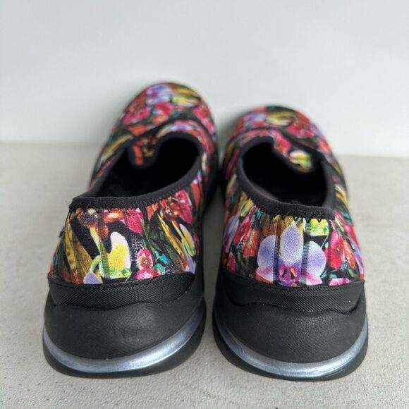 BZees LakesideSlip On Comfort Padded Shoes Black Floral Multicolor Womens 11 - Picture 5 of 8